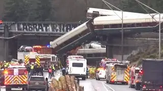 911 calls released from deadly Amtrak train derailment