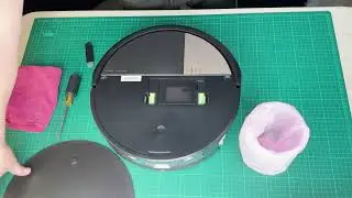 Roomba&reg; Max 700 Series Combo | How to Clean the Filter and Bin