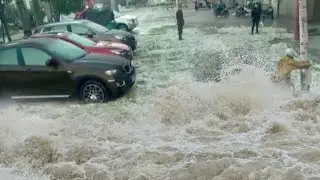 China storm and flooding hit the city! Hailstorm in Guizhou