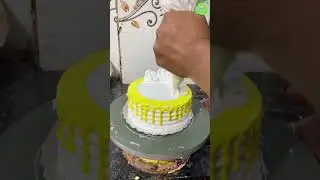 regular fresh cream pineapple🍍🍍cake🎂🎂 design making tutorial | #shorts #masterchefimran #cake