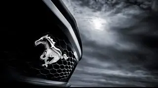 Car Photographer Tim Wallace on Lighting Details