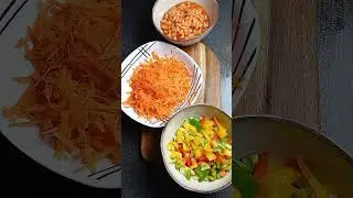 Easy Chakalaka Recipe #southafricanfood #relish #bakedbeans #easysaladrecipe #foodblogger #cucumber