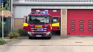 Norfolk Fire & Rescue Service, North Earlham P1 responding to an incident.