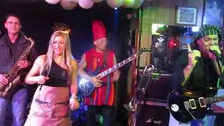 East Bay Soup Kitchen Live at CJ's Saloon in Pacheco, CA on 1/1/26 Pt. 1