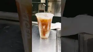 Кофе со льдом из Dunkin Donuts с карамелью! Как приготовить кофе со льдом из Dunkin Donuts с кара...