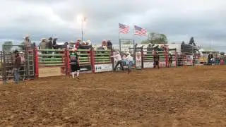 The Bull Ride (8's Rodeo Productions)