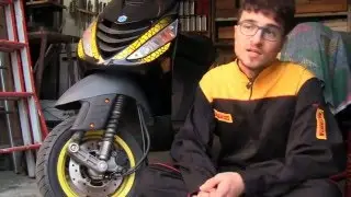 Videoguida - Revisione della forcella di uno scooter - Parte I di III