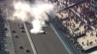 William Byron celebrates Phoenix win with big burnout
