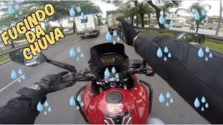 ATRASADO E FUNGINDO DA CHUVA NO TRANSITO DE SÃO PAULO
