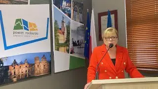 Gabriela Lenartowicz na sesji rady powiatu o Rafako w zbrojeniówce