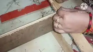 लकड़ी के टुकड़े से छोटे किचन के लिए बनाया कुछ यूनीक चीज