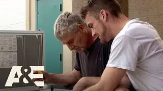 Intervention: Bonus: Robbie Selling Stuff | A&E