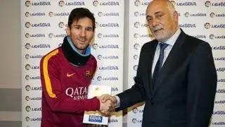Messi wins his first 'Player of the Month' Award