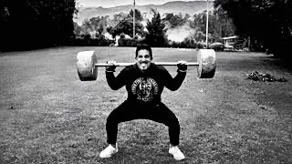 💪🏻🔥 TRAINING HARD #bodybuilding #boxing #jumprope #squats #pushups #punchingpower 