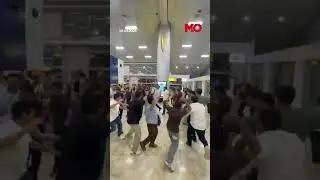 Surat Passengers Play Garba at Goa Airport After 7-Hour Flight Delay| Mo of Everything