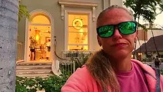 Honolulu Coffee Review Moana Surfrider, Hawaii