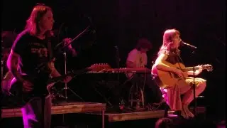 Quinnie live at Music Hall of Williamsburg - Shape (Live)