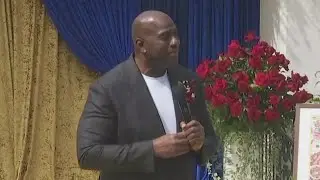 Magic Johnson named 2026 Rose Parade grand marshal