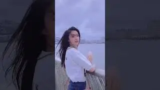 Churan Wang 王楚然 - Witnessing the Beauty of the Sea