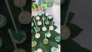 Safari cake pops