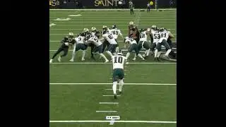 New Orleans Saints J T  GRAY WITH THE PUNT BLOCK