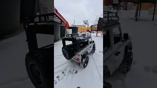 Plays with snow ⛄️🥶4x4 #viral #rc #beast #4x4 #offroad #crawler #360