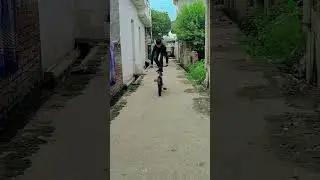 risky stunt MTB 🤯 #viral #stunt #1millionviews #trendingshorts #rider