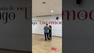 2023/12/18 clase tango, sacada 2, alumnos 7