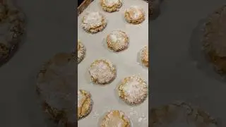 Almond cookies