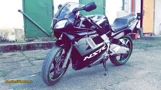 Kr&oacute;tka prezentacja Honda NSR 125 R 01'