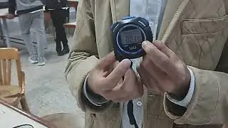 دراسة زمن الشحن لمكثف (تسرب شحنة بالميكرو)