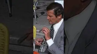 Rare private footage of Roger Moore from the set of Moonraker | Credit to retrofilms.de