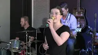 Molly Keating sings Make a Move