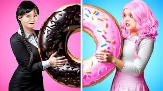 💗PINK VS. BLACK🖤 Princess Cakes Showdown! | Cooking DIY 👑 Slick Slime Sam's Maker World