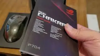 Unboxing of the Asus Rog Chakram.