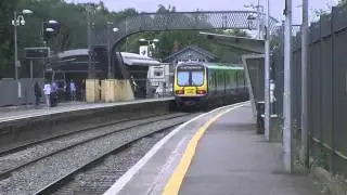 Irish Rail 29000 DMU 29004 departs Clonsilla