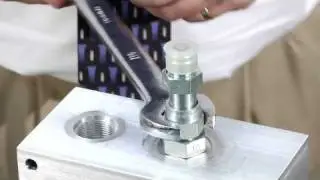 Tompkins University - Steel O-Ring Face Seal Adapter Flat Face-Wrench Method Assembly Video