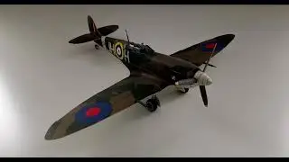 Angielski Samolot Myśliwski SUPERMARINE SPITFIRE MKVB Mały Modelarz 3/2005 skala 1:33 model karton