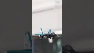 Remote Control Gravity-Sensing Plane &ndash; The Ultimate Flying Adventure for Kids