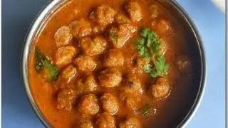 Soya bean varutharacha curry,soya chunks curry,nadan soya chunks thenga curry,vegetarian curry