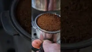 Espresso Elegance: Crafting the Perfect Caff&egrave;