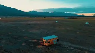 i found a tiny house in the middle of Colorado