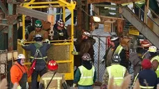 17 New York miners trapped underground overnight