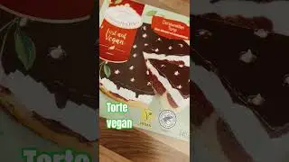 Torte vegan #vegan #food #tasty #cake #bakery #torten #bday #veganlife #veganlifestyle #lecker