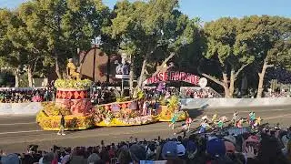 visit Mississippi float and performance  2025 rose parade