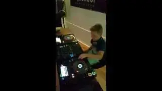Mijn eerste DJ les bij de DJ school Fortuna