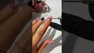 Fall Nail Colours That Will DOMINATE Your Feed in 2025