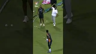 President doing THROW DOWNS for Hetmyer? 😲