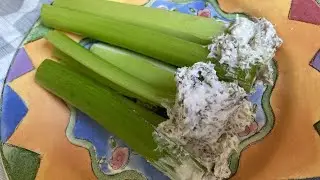 Garlic and Herb Cream Cheese Spread