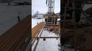 Как бурить скважину на воду?